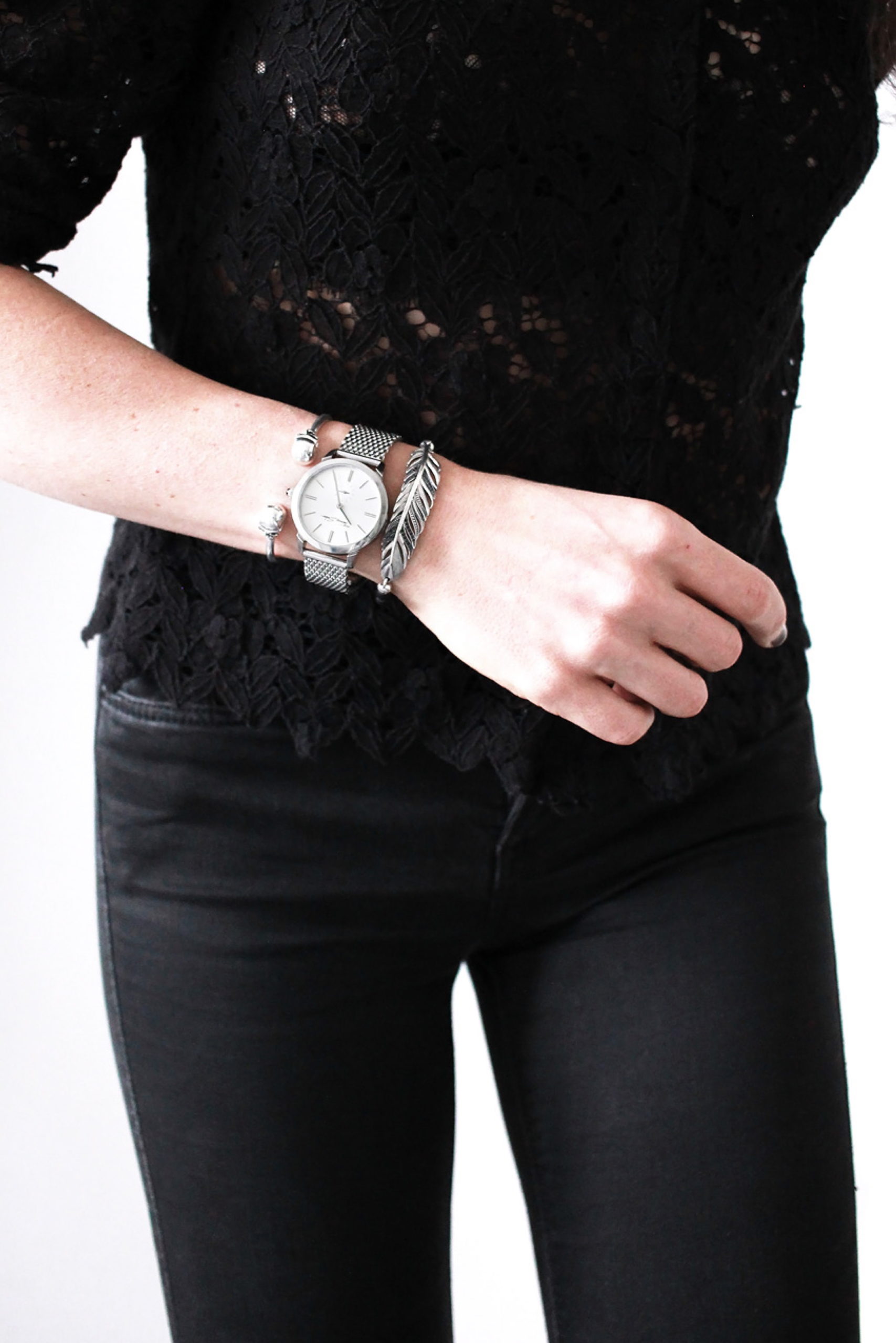 Blouse-The-Kooples-Montre-Bijoux-Thomas-Sabo