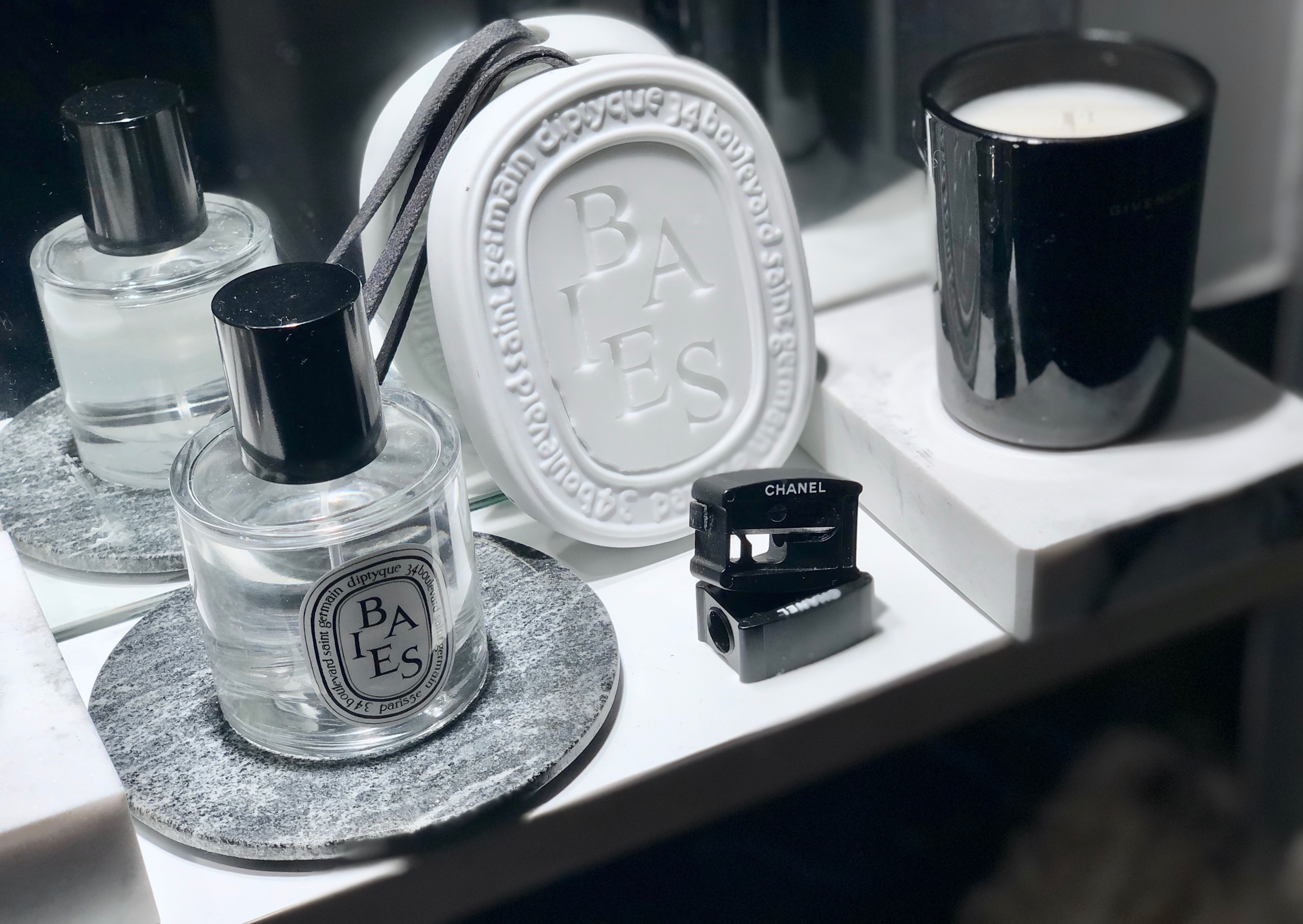 Diptyque details bathroom Chanel