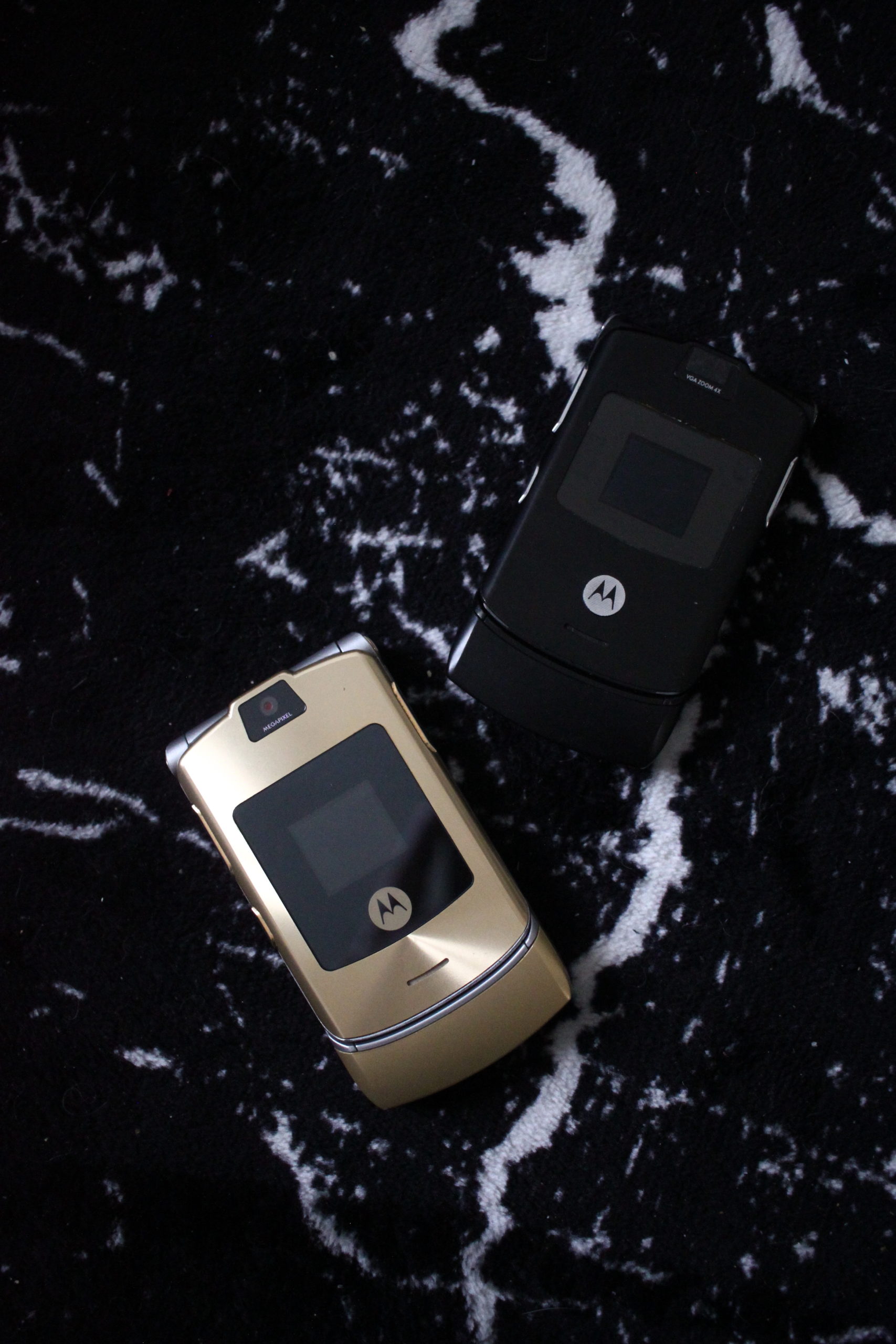 Motorola flip phone black gold