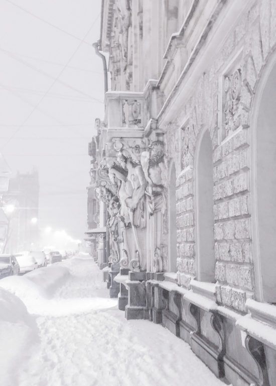 Russia-Saint-Petersburg-Winter-Snow-Street-White