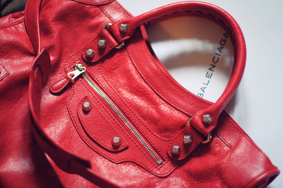 Sac-Balenciaga-City-Giant-Rouge-(Next-Trend.com)