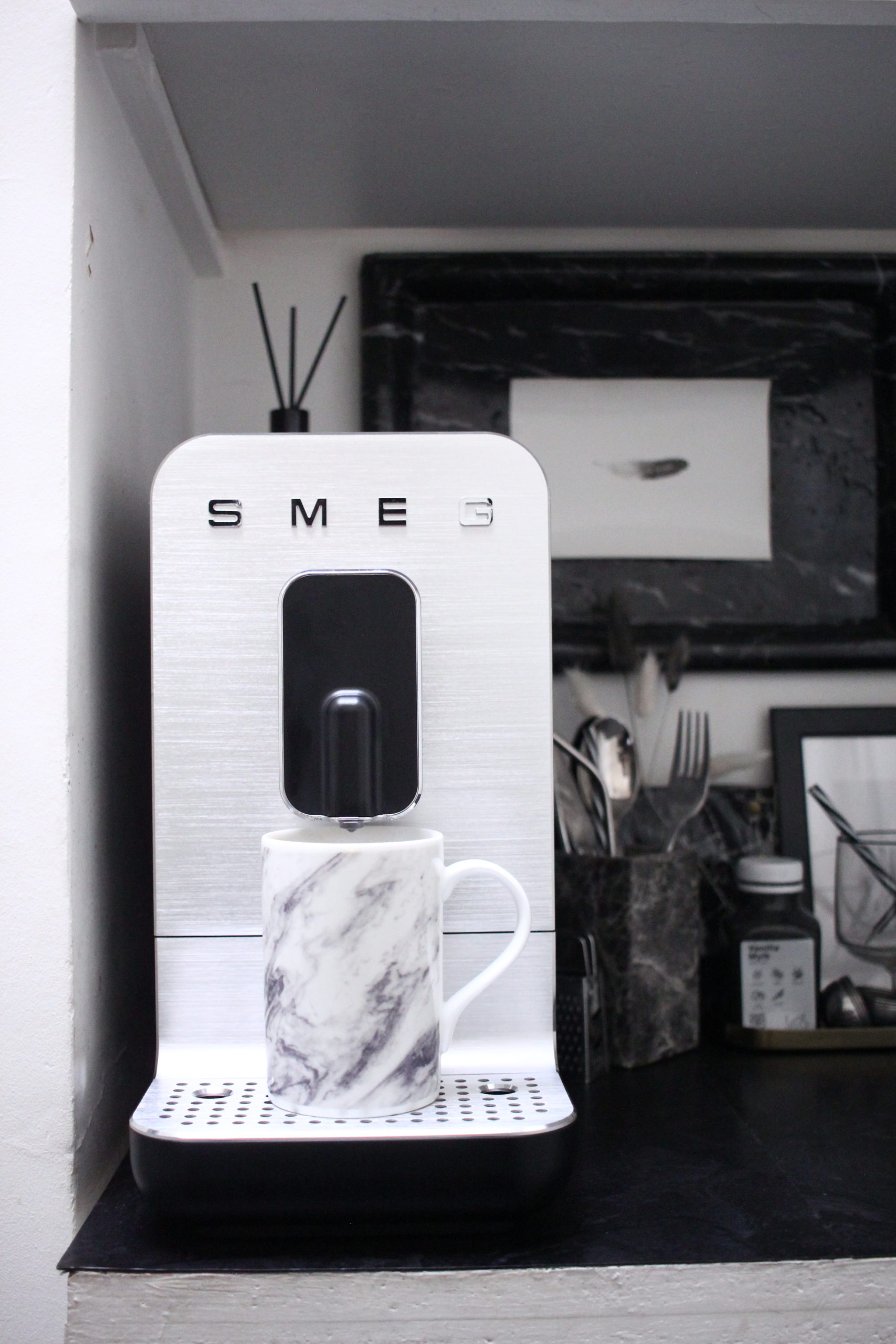 Smeg coffee machine silver