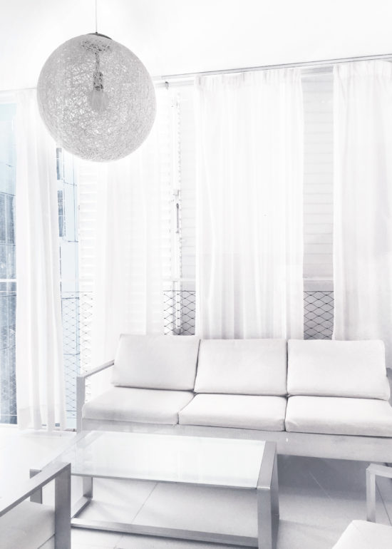 White-cosy-balcony-in-Ibiza