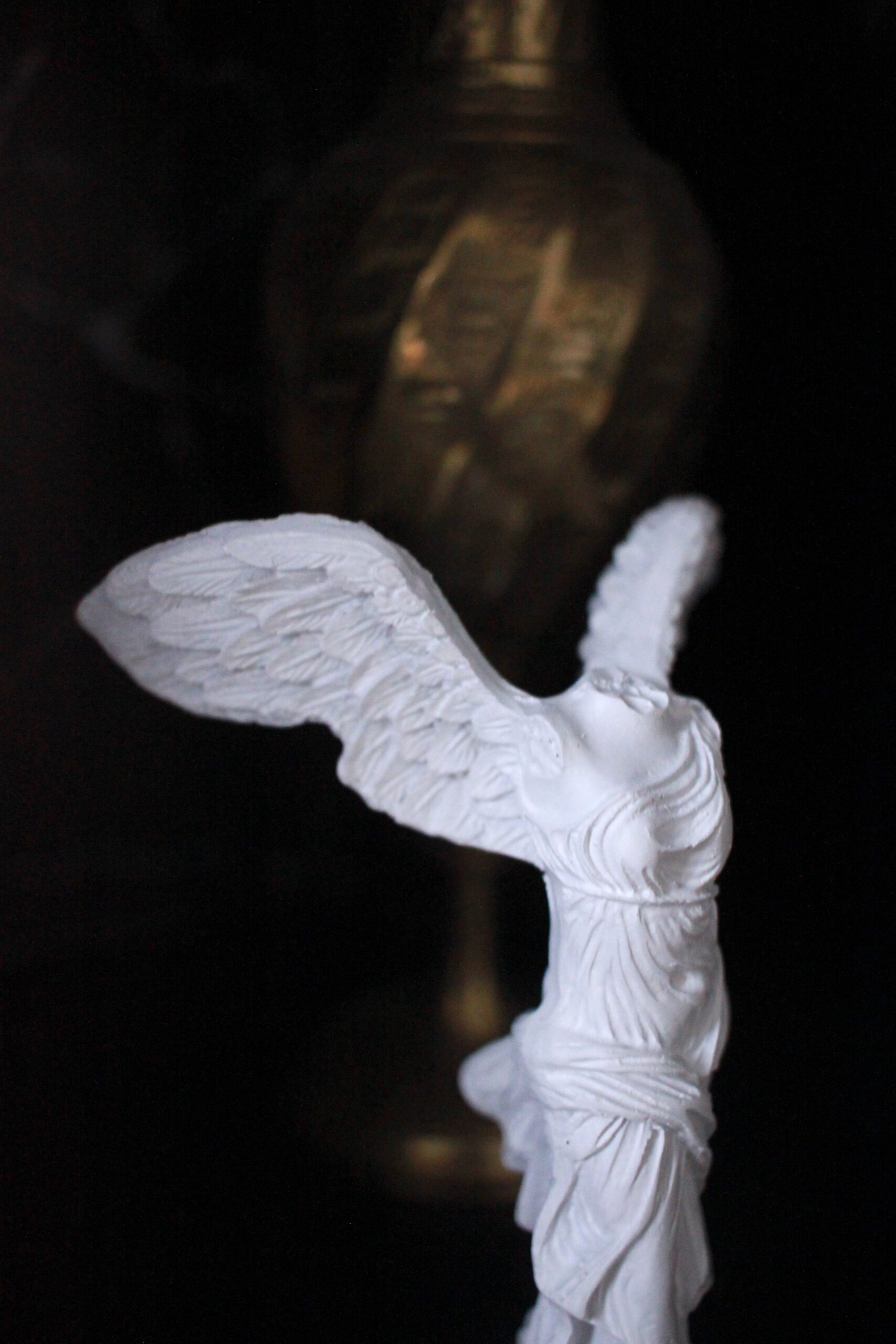 Statue Blanc Venus Wing