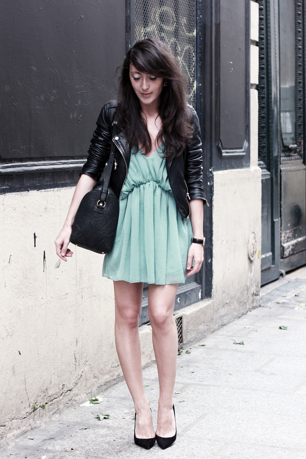 Perfecto-Zara-Combishort-mint-Choies-Escarpins-Louboutin-Sac-Givenchy